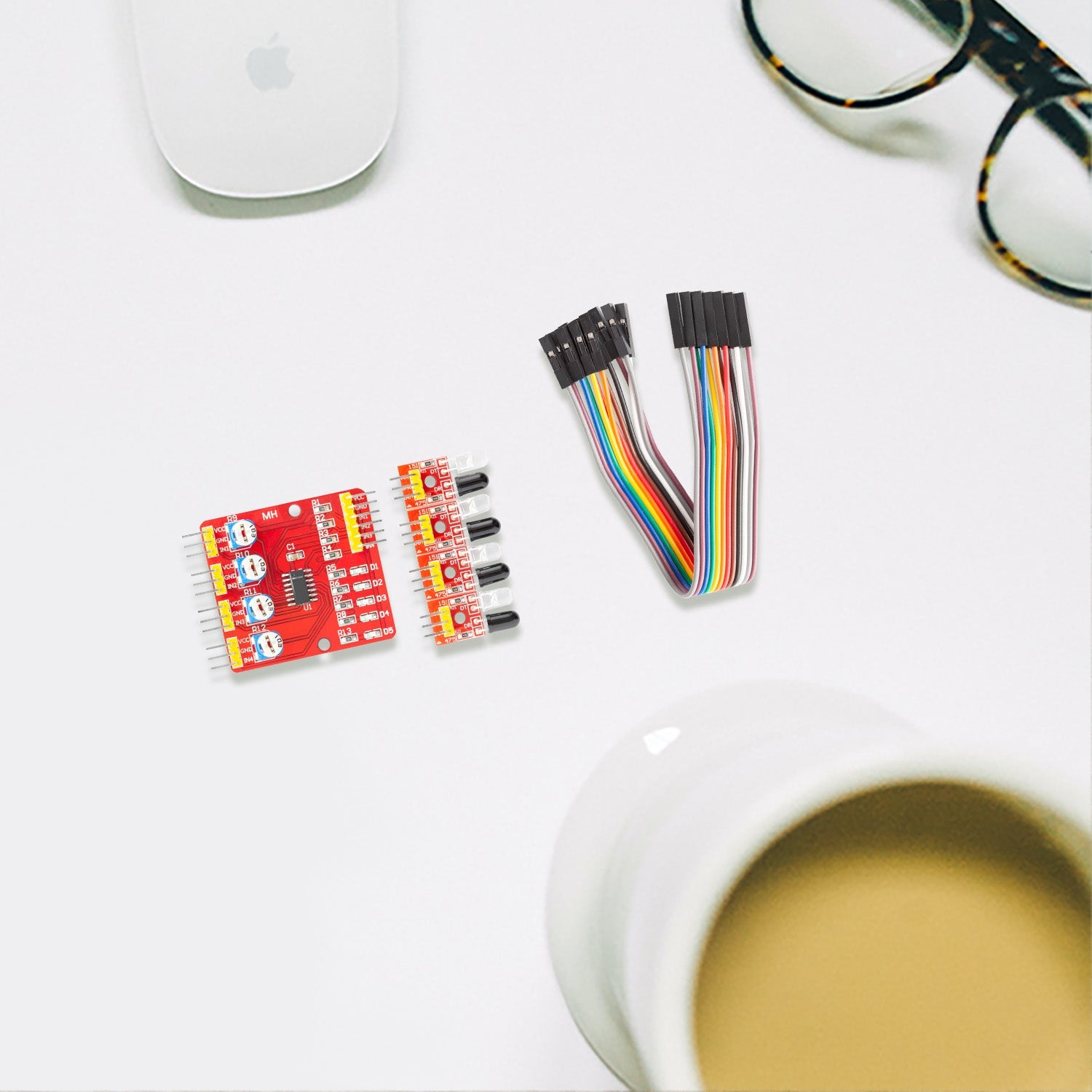 4-Kanal Infrarot Hindernis Sensor mit digitalem Ausgang und einstellbarer Sensitivität u.a. für Robot Cars