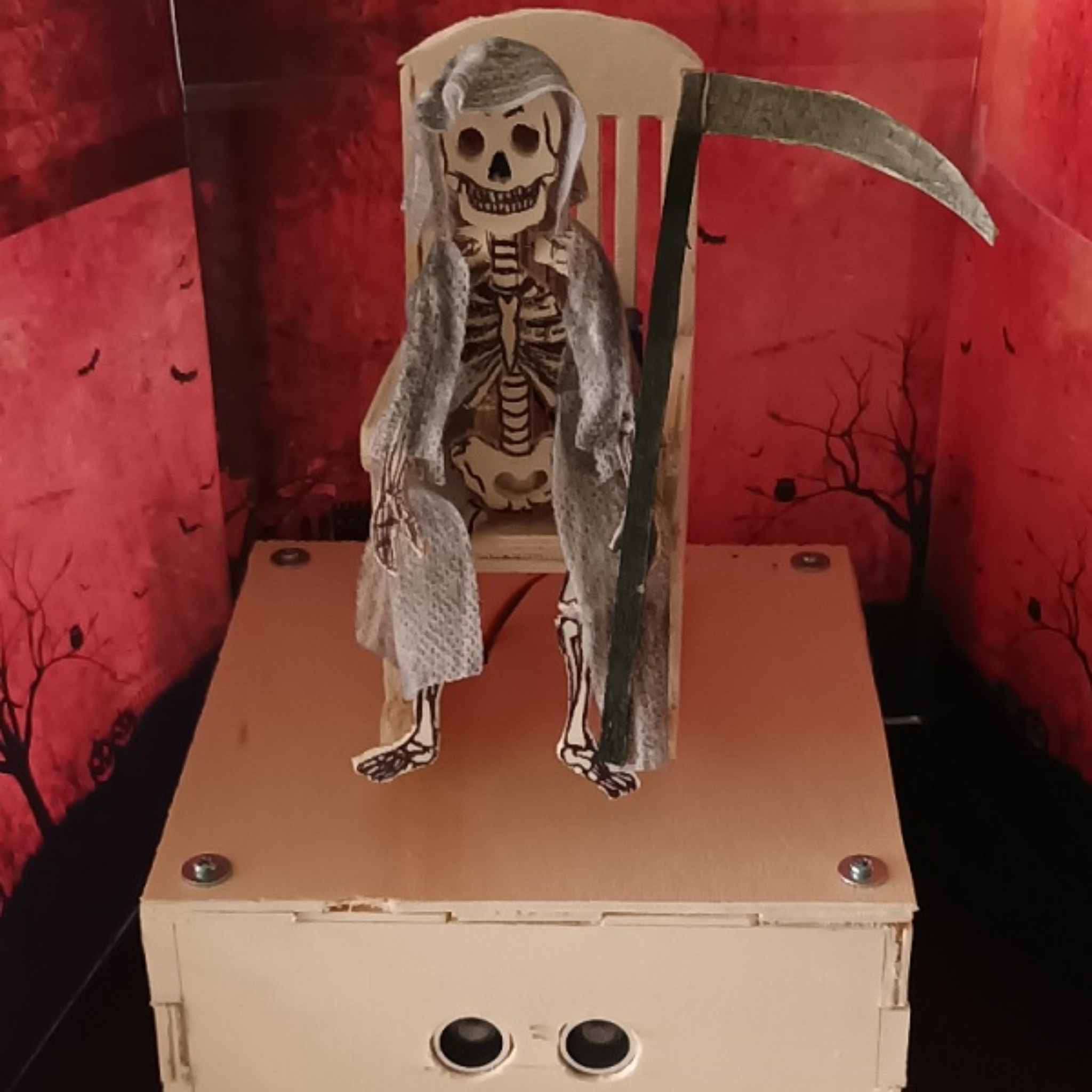 Halloweenproject: Het interactieve skelet met beweging, licht- en geluidseffecten