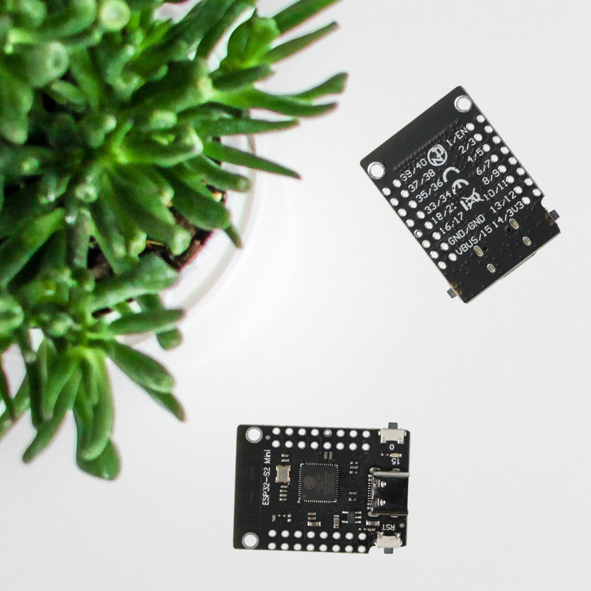 S2 Mini Arduino ESp32 S2 Mini with ESP32-S2FN4R2 WIFI IC and USB Type-C compatible wit